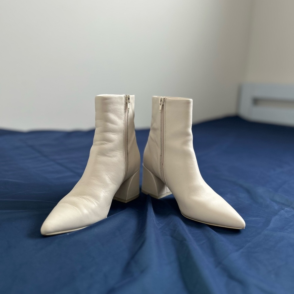 Steve Madden Cream Ankle Booties